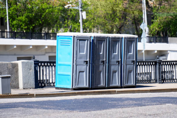 Porta potty delivery and setup in Bell Acres, PA